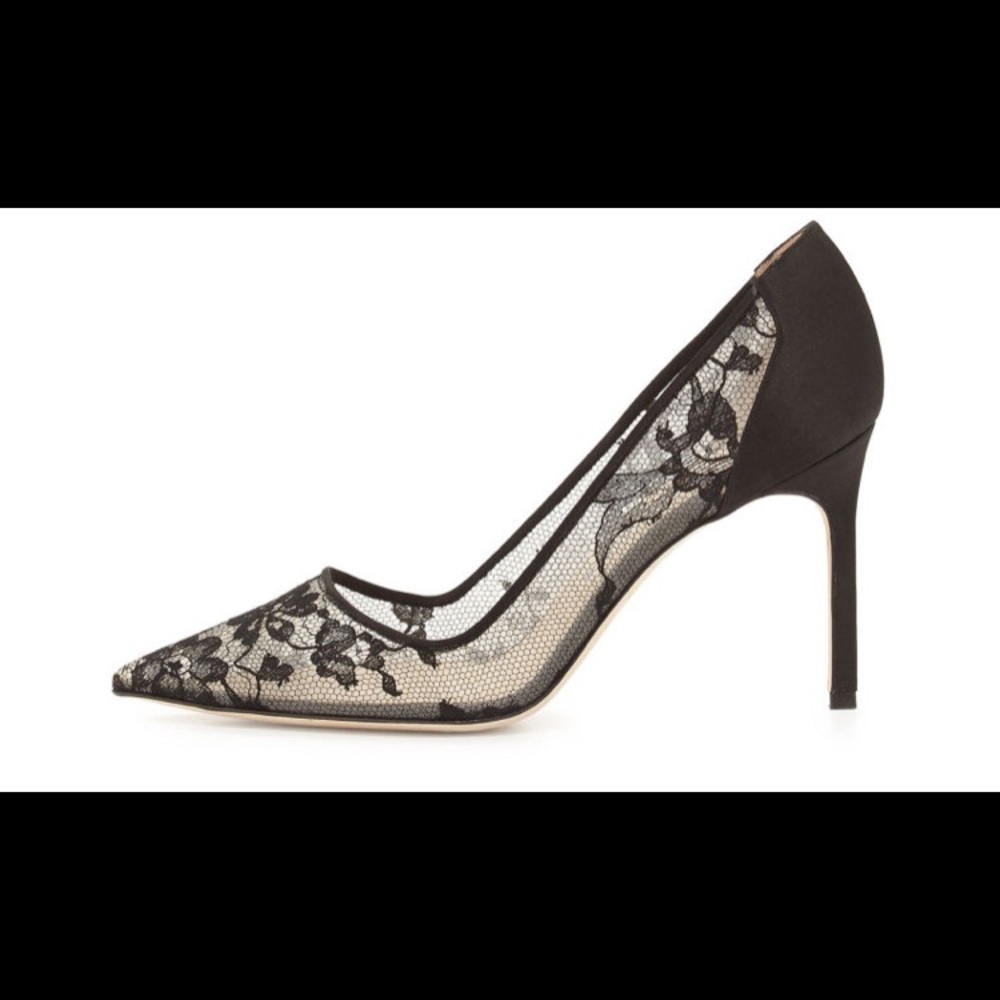 Manolo Blahnik bb 105 satin lace pumps